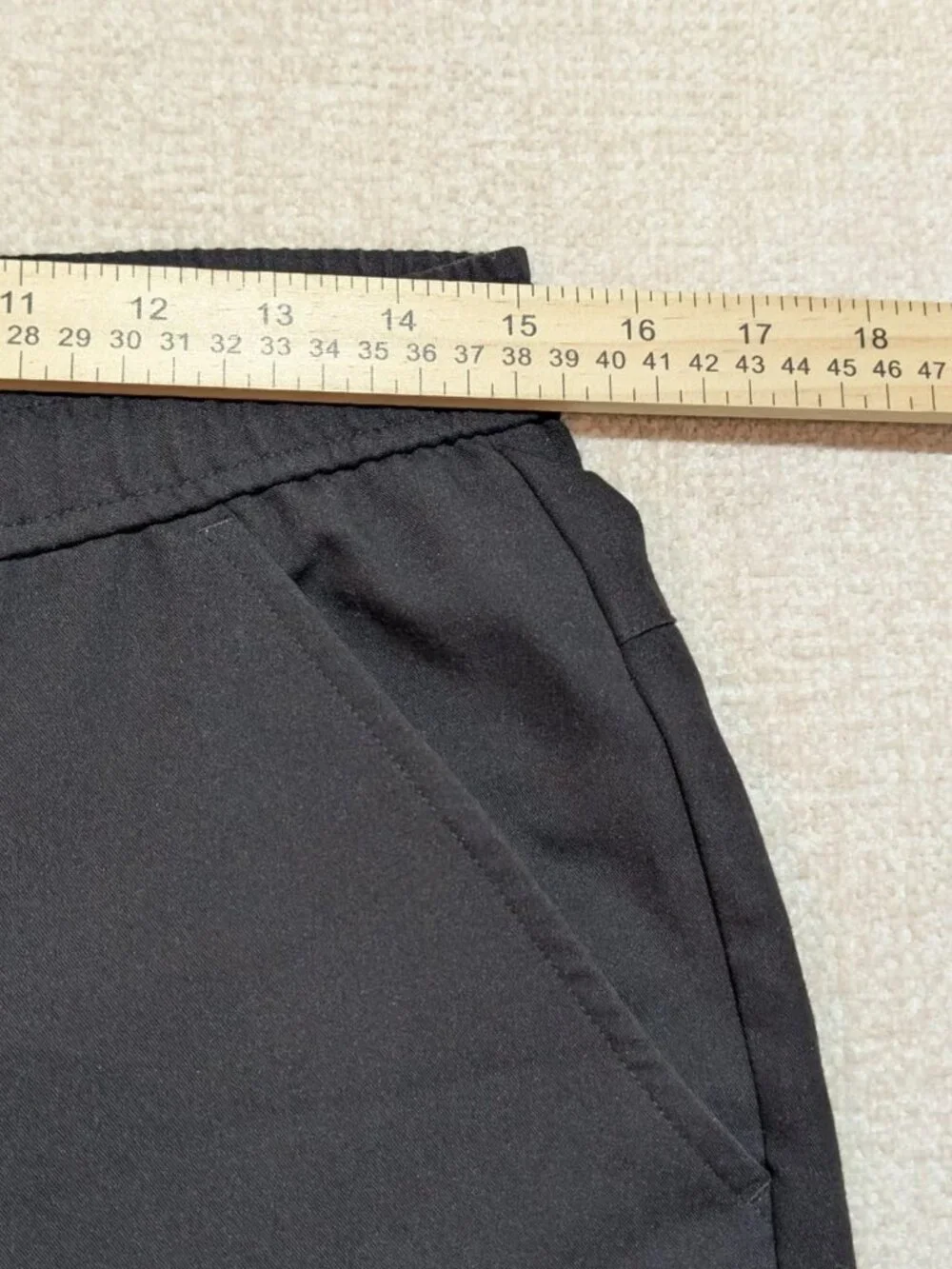 FIGS Tansen Black Technical Scrub Jogger Pants